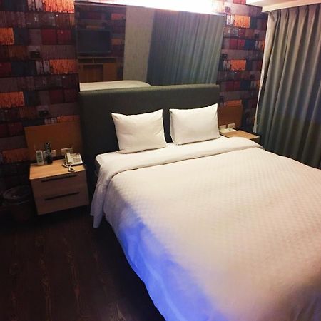 Love Hotel ไทเป ภายนอก รูปภาพ
